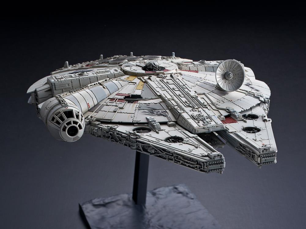 1/144 Millennium Falcon (The Rise of Skywalker) - Show Me What You Bot