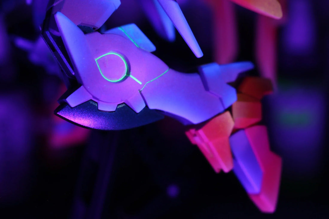 Panel Lining for Gunpla: Clean Lines, Bold Details, and a Neon Twist