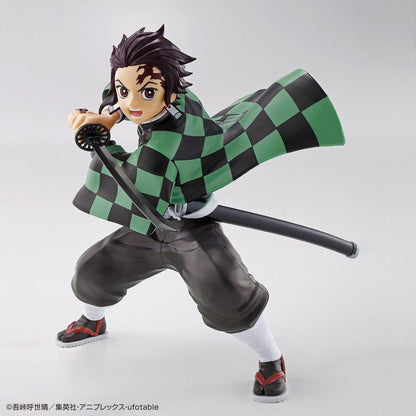 Tanjiro Kamado Demon Slayer: KIMETSU NO YAIBA - Plastic Model Kit