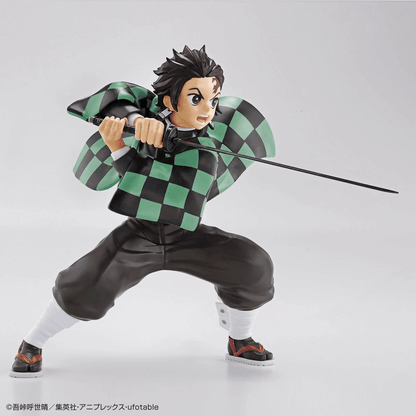 Tanjiro Kamado Demon Slayer: KIMETSU NO YAIBA - Plastic Model Kit