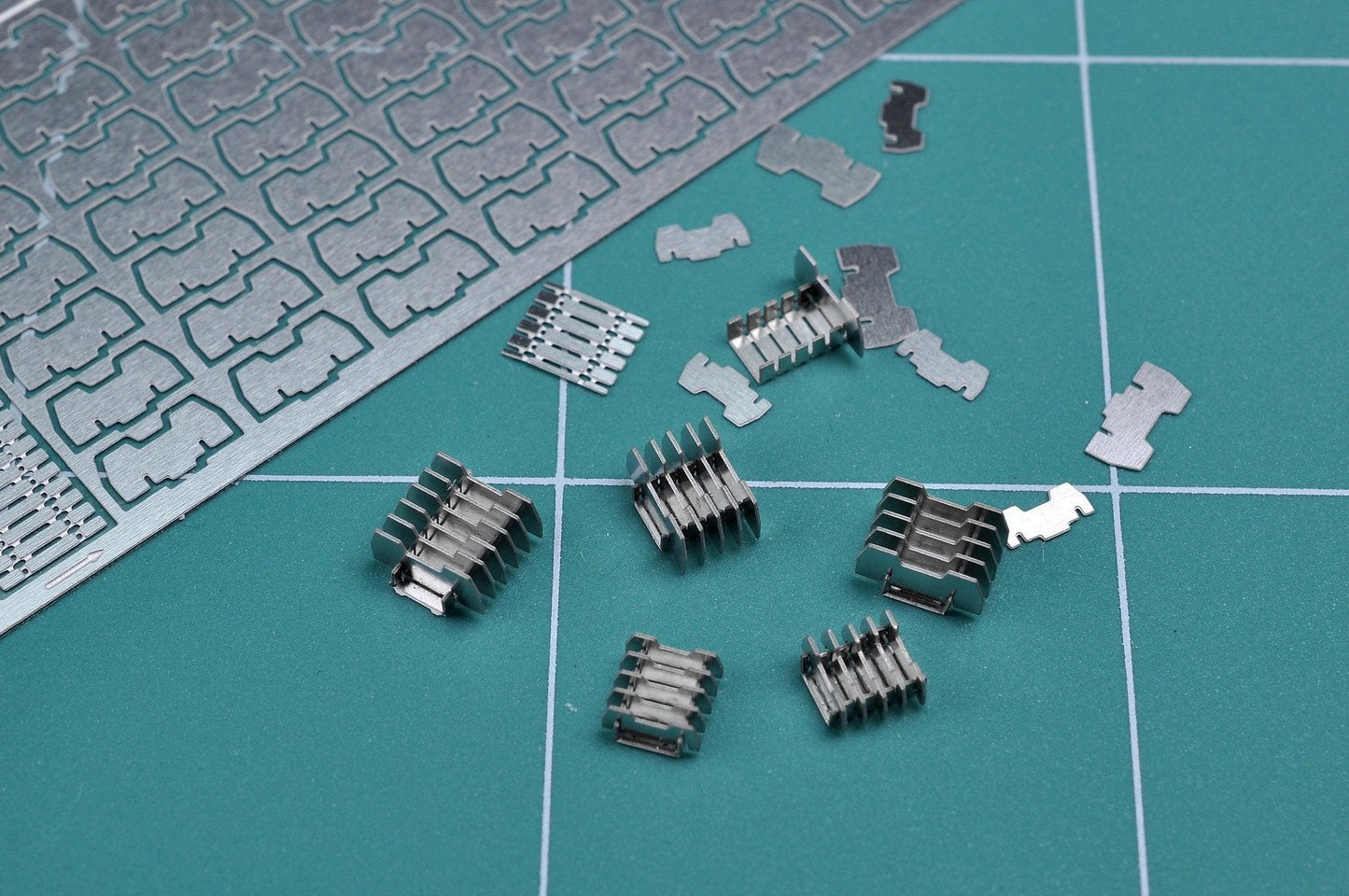N018 Neron Photo-Etch Heat Sinks Type C [Madworks] - Show Me What You Bot