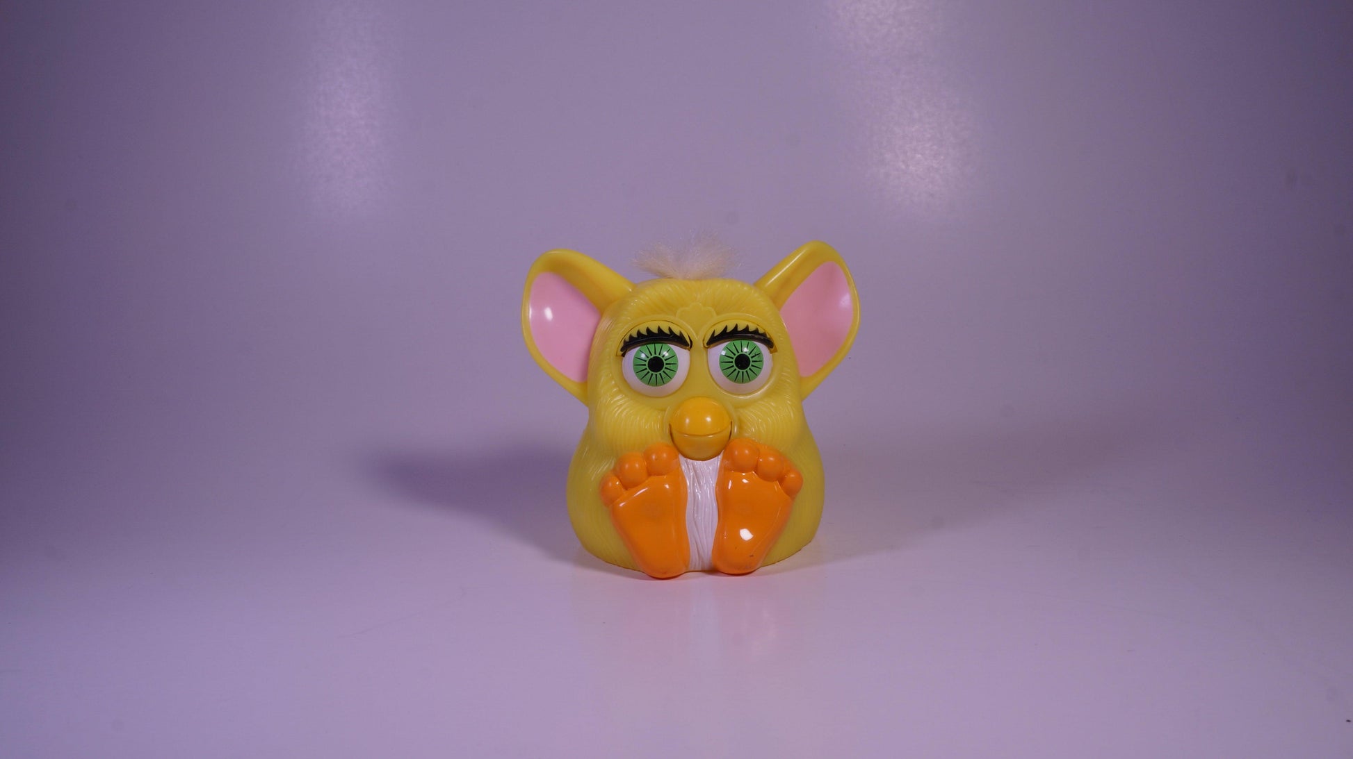 Squeaking Furby Yellow with White] - Vintage Mcdonald's Toy - Show Me What You Bot