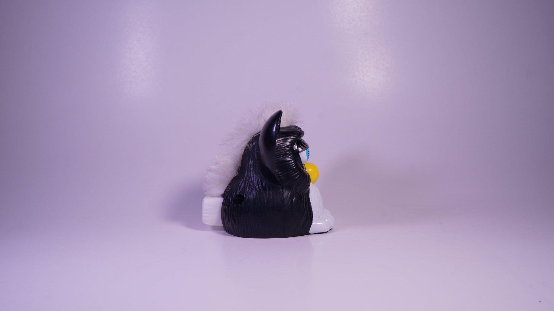 Blinking Furby [Black and White] - Vintage Mcdonald's Toy - Show Me What You Bot